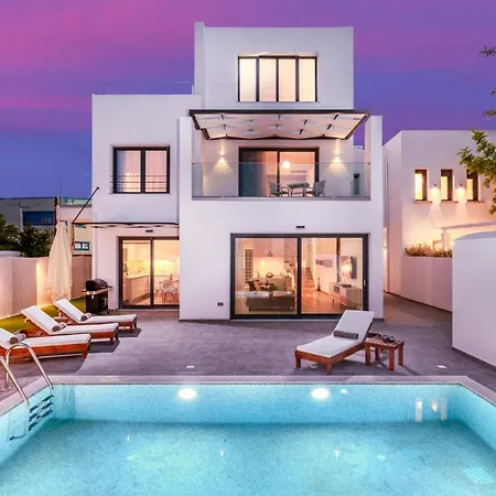 5star Harmony W Heated Pool, Gym, Spa, Sauna * Skalanion